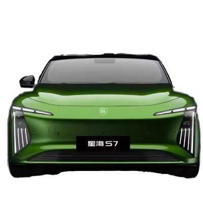 Un bon prix. Dongfeng Xinghai S7 Limousine électrique 200-250PS Puissance totale 50kwh-70kwh Batterie Boîte de vitesses automatique Batterie au lithium en ligne
