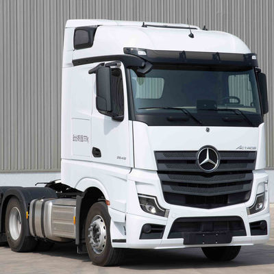 Un bon prix. 2023 2024 Mercedes Benz Actros 6*4 510hp camion tracteur moitié rangée pour le transport express Segment du marché chaud en ligne