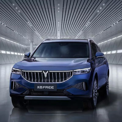 Un bon prix. 2023 SUV électrique VOYAH GRATUIT 5 sièges et 4 véhicules électriques Voiture avec puissance totale du moteur 510KW Taille du pneu 255/45 R20 en ligne