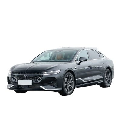 Un bon prix. 2024 Chasing Light PHEV Ultra Long Range Sedan Dernier véhicule électrique 4x4 avec une autonomie purement électrique de 1260 km et un double moteur en ligne