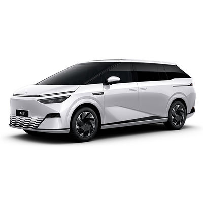 Un bon prix. 2024 Xpeng X9 MPV Pure Electric 320Ps 702 AWD 640km Pro Max 5293*1988*1785 Longueur * largeur * hauteur et X9 Véhicule énergétique en ligne