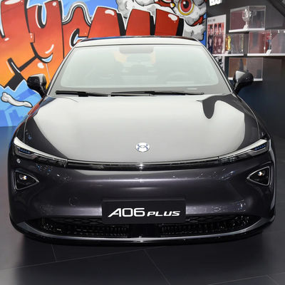 Un bon prix. 160 kW de puissance totale du moteur 2024 Hycan A06 PLUS Version Pure Electric Luxury Car avec 520KM de longue portée et type de carburant hybride en ligne