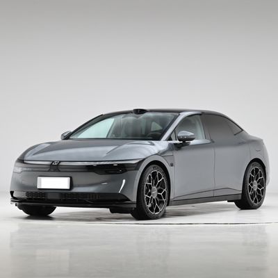 Un bon prix. 2024 4WD AWD 5 places 475kw 4 roues Geely Zeekr 007 EV voitures électriques avec 4 portes et poids 2000kg-2500kg en ligne