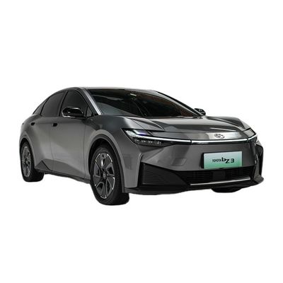 Un bon prix. High Configuration BZ3 2024 Toyota Camry Ev Bz4x Véhicule électrique 5 places Type hybride électrique rechargeable en ligne