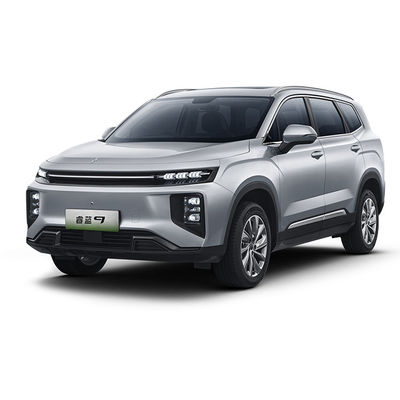 Un bon prix. Geely Livan Electric Auto 5 portes 6 places véhicule électrique avec le plus long empattement rapide et vitesse maximale de 163 km/h en ligne