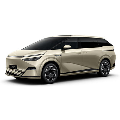 Un bon prix. Xiaopeng Xpeng X9 MPV haut de gamme véhicule électrique polyvalent véhicule commercial chinois à énergie nouvelle en ligne