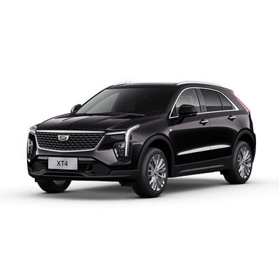 Un bon prix. Cadillac XT4 SUV de luxe boîte de vitesses automatique à grande vitesse sièges en cuir confortables et caméra arrière à 360 ° pour une conduite en douceur en ligne