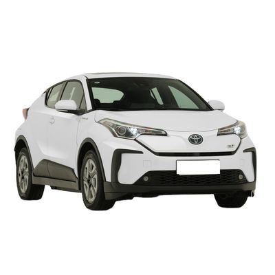 Un bon prix. 2023 Chinois Économique Adultes Voiture électrique To-yota CH-R 4405*1795*1575 Vitesse maximale 160 Km/h Fonctionnement du moteur à batterie Haute vitesse en ligne