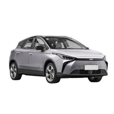 Un bon prix. 2023 Direct 100% électrique batterie Ev châssis énergie auto adulte Geely géométrie M6 voiture électrique véhicule direction gauche en ligne