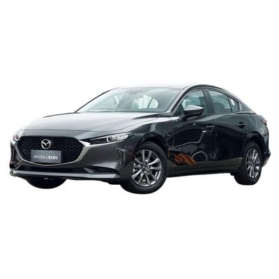 Un bon prix. Changan Mazda 3 voiture compacte 5 places transmission manuelle véhicule à carburant Noir lumières LED Tissu électrique multi-fonction en ligne