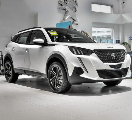 Un bon prix. 230THP Le One Small SUV 5 portes 5 sièges à l'essence utilisée Longueur x largeur x hauteur mm 4312x1785x1545 Dongfeng Peugeot 2023 en ligne