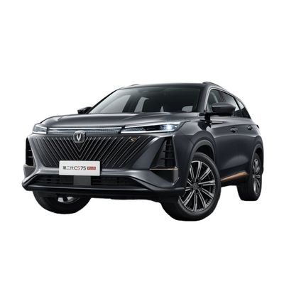 Un bon prix. Demande du client 2023 Changan CS75 Plus Supercar avec 300Nm de couple maximal voiture de sport de luxe d'occasion en ligne