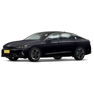 Un bon prix. 5 places voiture 4 portes vente à chaud KIA K5 berline un grand espace fait en Chine 1.5T/2.0T voitures d'occasion pour adultes véhicule 4 roues en ligne
