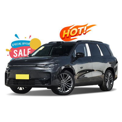 Un bon prix. Leap Motor C16 2024 est le SUV électrique haut de gamme à 6 places avec une autonomie complète de 1095 km et une transmission à vitesse unique. en ligne