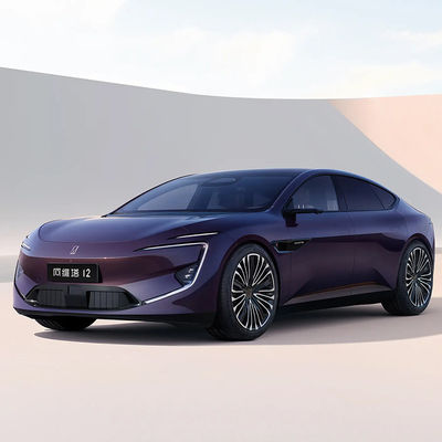 Un bon prix. Fuel électrique 100% Avatr 12 2024 Single Motor 5 places Sedan 700KM Range Ternary Batterie au lithium Véhicules à énergie Changan en ligne