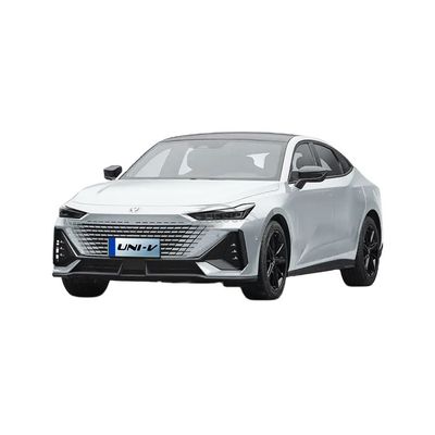 Un bon prix. 2024 Changan Univ IDD 5 portes 5 sièges Hatchback Véhicule hybride électrique Tuning pour le contrôle de vitesse normal et la direction gauche en ligne