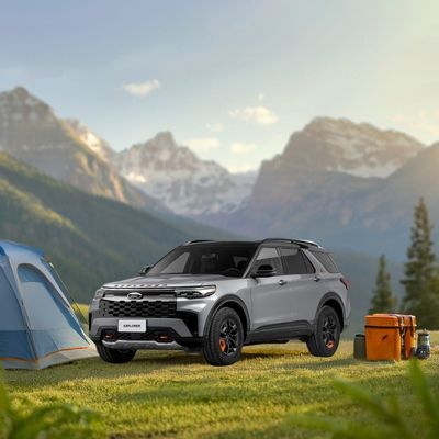 Un bon prix. 2.3T Benzine AWD Direction et contrôle de vitesse Changan Ford EXPLORER 6 sièges Moyen à grand SUV avec système de divertissement de voiture en ligne