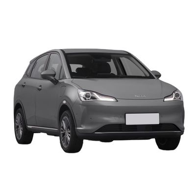 Un bon prix. 2022 Neta V voitures électriques 5 places couple maximal 110N.m Commerce en ligne E Ev Sport Classic Adultes SUV Energy en ligne