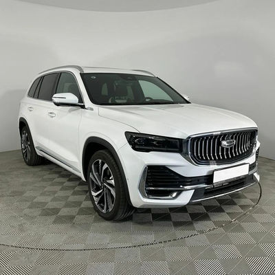 Un bon prix. Turbo Geely 2.0T DCT SUV automatique Xingyue avec LED chinois en cuir métallique léger multi-fonction Chery toit solaire hydraulique en ligne