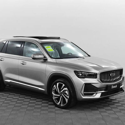 Un bon prix. Geely Xingyue L Monjaro voiture à essence 2.0T 4WD AWD Top Edition 2023 Prêt pour la Russie Ouzbékistan Kazakhstan clients en ligne