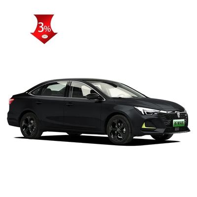 Un bon prix. 2022 Roewe i6 MAX EV Auto 502-605KM Pure Electric 4 portes 5 sièges Max. Vitesse 185 km/h 1575 kg 0.5H Charge rapide voiture électrique en ligne