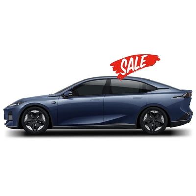 Un bon prix. Taille de pneu R19 Changan Shenglan SL03 REEV Coupé berline 4 portes 5 places 1200KM autonomie PHEV avec le temps de charge 6-8 heures en ligne