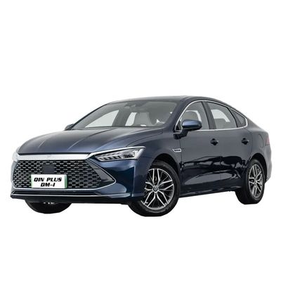 Un bon prix. L'emplacement des roues mm 2718 2023 BYD Qin Plus DM-i 120KM Version de luxe Voiture électrique avec une longue durée de vie de la batterie et des performances élevées en ligne