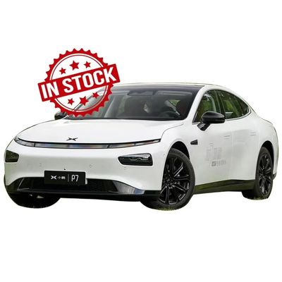 Un bon prix. 60.2 kWh de batterie Véhicule électrique à grande vitesse Xpeng P7 Véhicules électriques EV Voiture avec chargeur rapide gratuit Pour les adultes en ligne