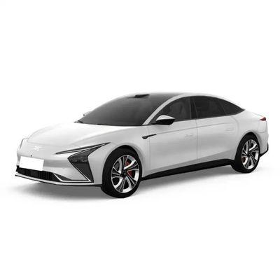 Un bon prix. 2023 SAIC Zhiji L7 PRO Adult Long Range EV Cars avec une longueur * largeur * hauteur 5098 * 1960 * 1485 mm et une puissance maximale de 425 578 PS en ligne