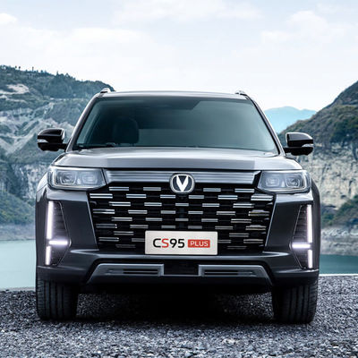 Un bon prix. Conception de luxe Changan CS95 PLUS Volant gauche à deux roues motrices Grand VUS Puissance maximale 150-200 PS Volant de 1,5 à 2,0 litres en ligne