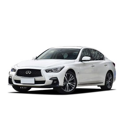 Un bon prix. Voitures d'occasion 2024 Dongfeng Infiniti Q50L 2.0T Luxe Sedan avec disque avant système de freinage à disque arrière radar arrière en ligne