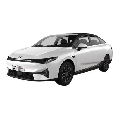 Un bon prix. Véhicule énergétique Xpeng P5 4 roues berline 30 minutes de charge %30-80 Structure de la carrosserie 4 portes 5 places en ligne
