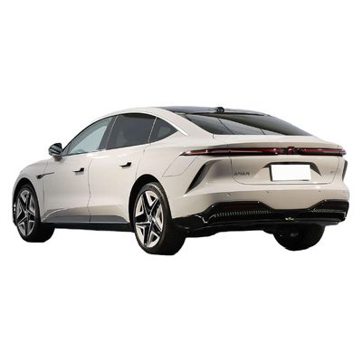 Un bon prix. Feifan F7 2023 Version avancée 5 portes 5 sièges Hatchback Speed Car avec un couple maximal de 450 Nm et un empattement de 3000 mm en ligne