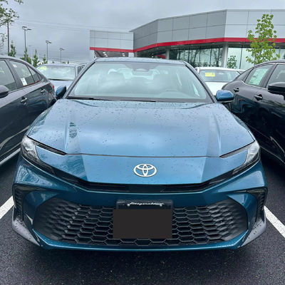 Un bon prix. 2024 2025 Voiture Toyota Camrys 2.5hg 2.5he Hybrid Sedan Voiture 2.5 Q 2.5q 2.5hq Voiture Voiture Camrys 70 75 80 avto sièges 5 personnes en ligne