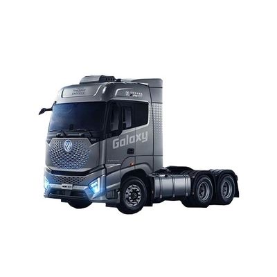 Un bon prix. Équipé d'un ABS et d'un écran tactile 2023 Foton Auman Galaxy Crossing Version 580 HP 6X4 AMT Tracteur à transmission automatique en ligne