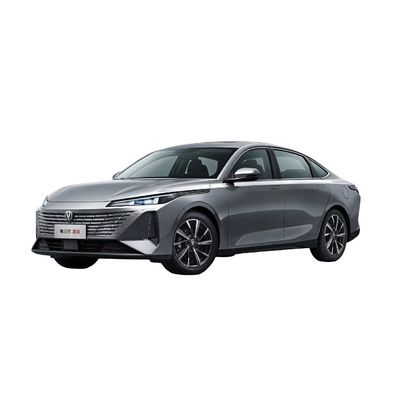 Un bon prix. Changan EADO 2024 PLUS Blue Whale NE 1.4T GDI DCT 160ps Voiture compacte Véhicules à essence Vitesse de 200 km/h 2024 voitures aux normes en ligne