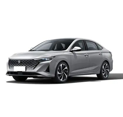 Un bon prix. Véhicule énergétique Changan Ruicheng Plus Raeton 1.5T Luxe Sedan Fabriqué avec le carburant et la technologie de l'essence en ligne
