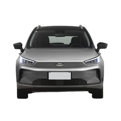 Un bon prix. 2023 Geely Geometry C EV Long Range 5 places 5 portes Chargement rapide Véhicule électrique à grande vitesse Carburant blanc 100% électricité en ligne