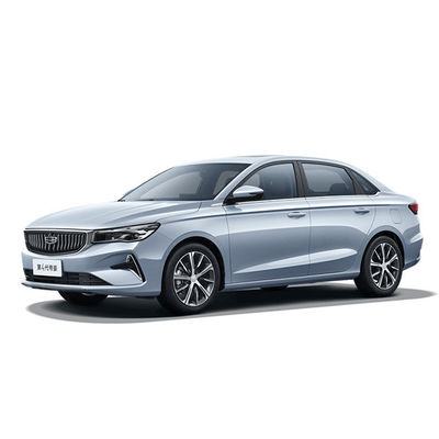 Un bon prix. Geely Di hao 4ème édition 1.5L CVT berline phares LED et 200-250PS puissance maximale pour la croissance du marché automobile chinois en ligne