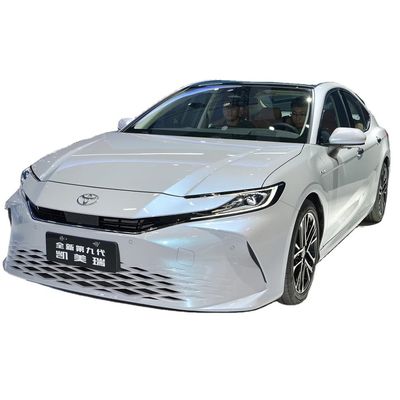 Un bon prix. Modèle Fawotas Toyota Camrys Puissance totale du moteur KW 100-150kW Arête de roue 2500-3000mm Véhicules à énergie chinois Voiture intelligente à énergie en ligne